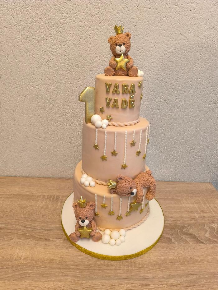 Bear cake