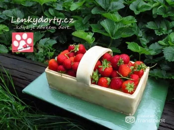 3D cake basket of strawberries