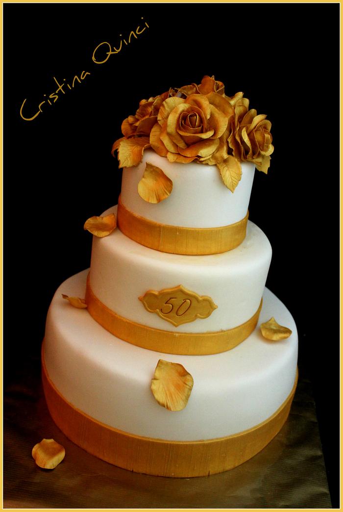  Wedding gold gcake
