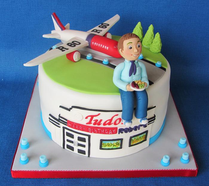 Movies & Planes Cake