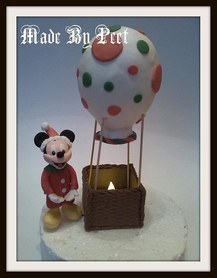 Mickey with hot air balloon