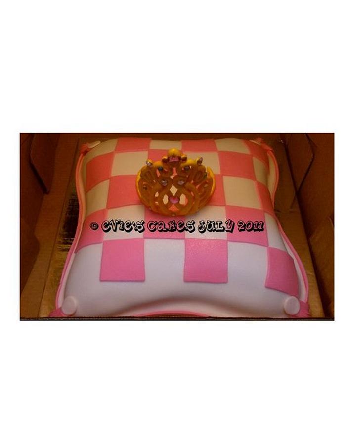 Sweet 16 Pillow Cake