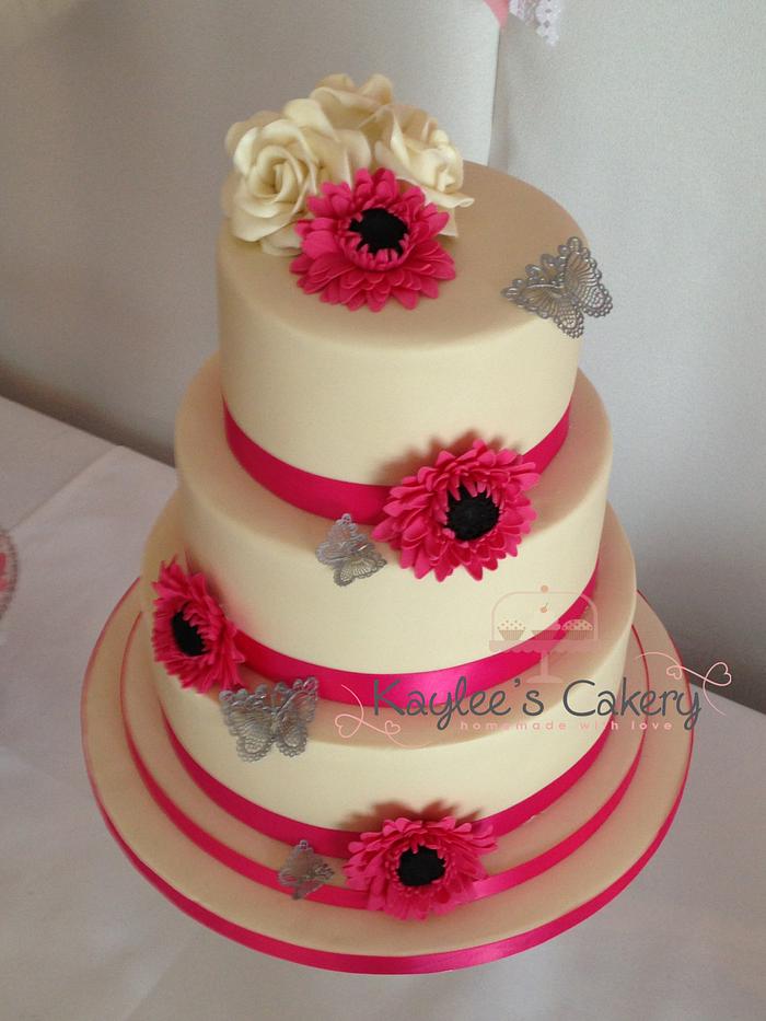 Gerbera Daisy wedding cake 