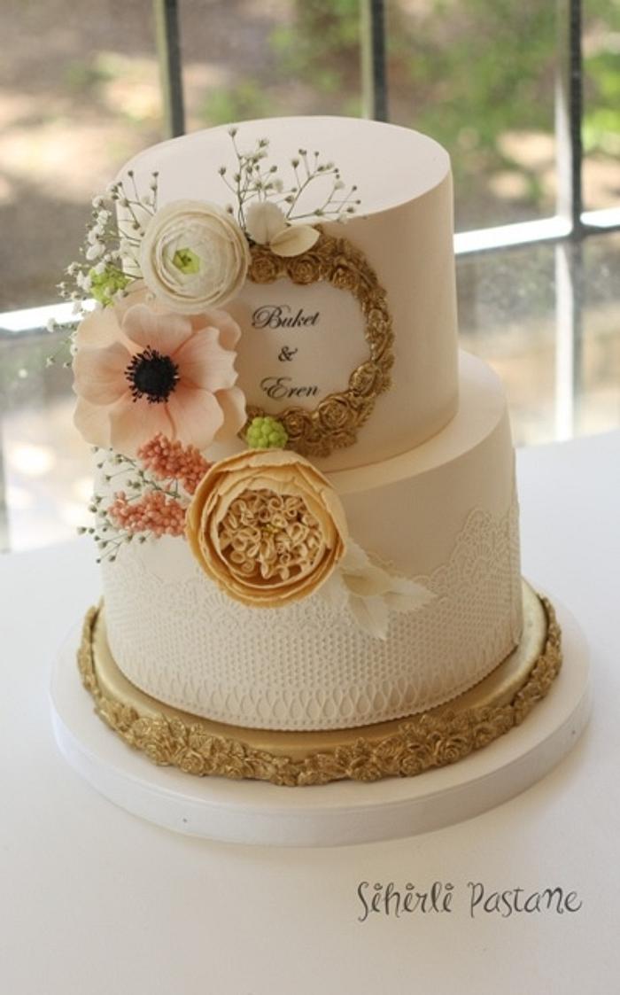 Floral Cake with Gold