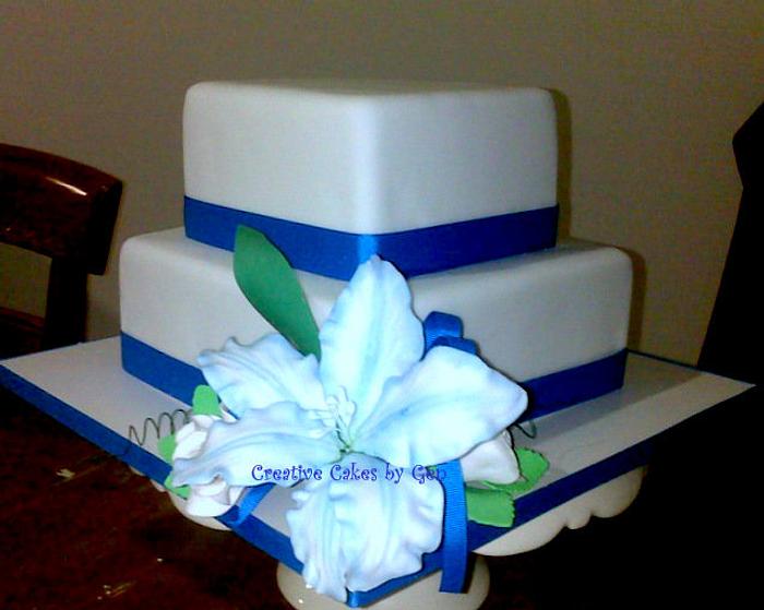 Roses & Lily Wedding Cake