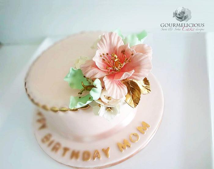 Pastel cake with sugar flowers