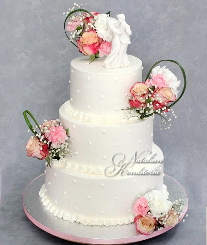 Wedding Cake with Natural Flowers