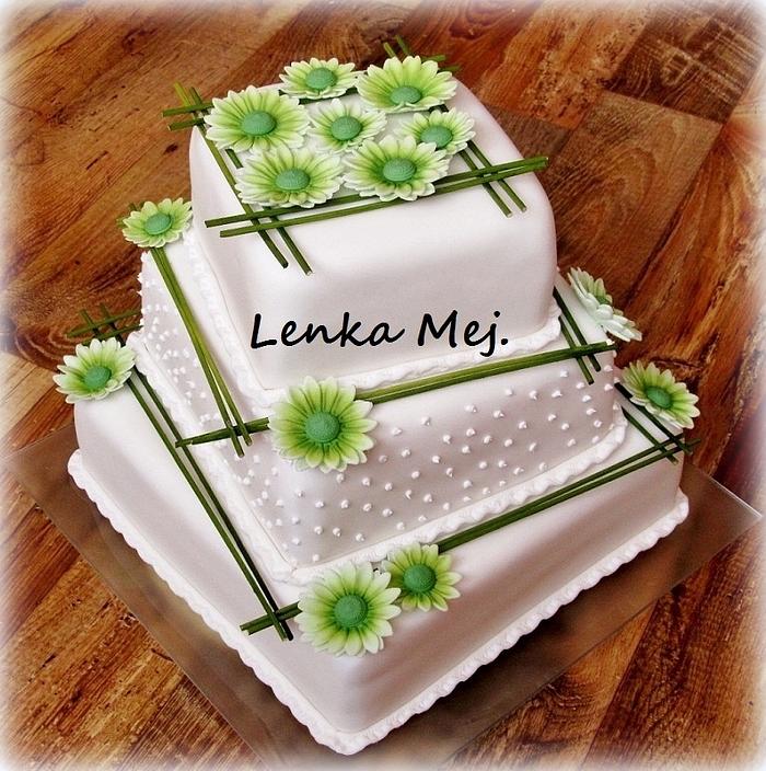 Wedding cake green