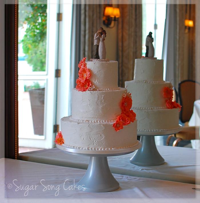 Rustic Buttercream with coral flowers