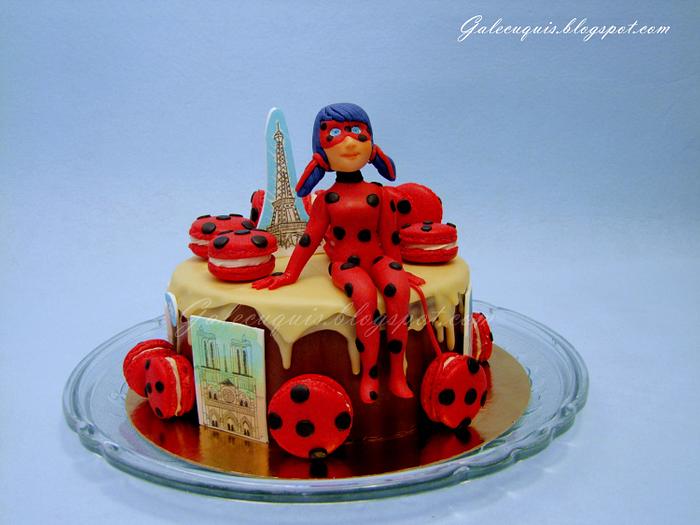 Miraculous Ladybug drip cake