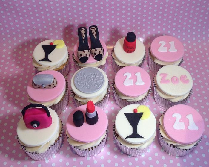 Girly themed cupcakes
