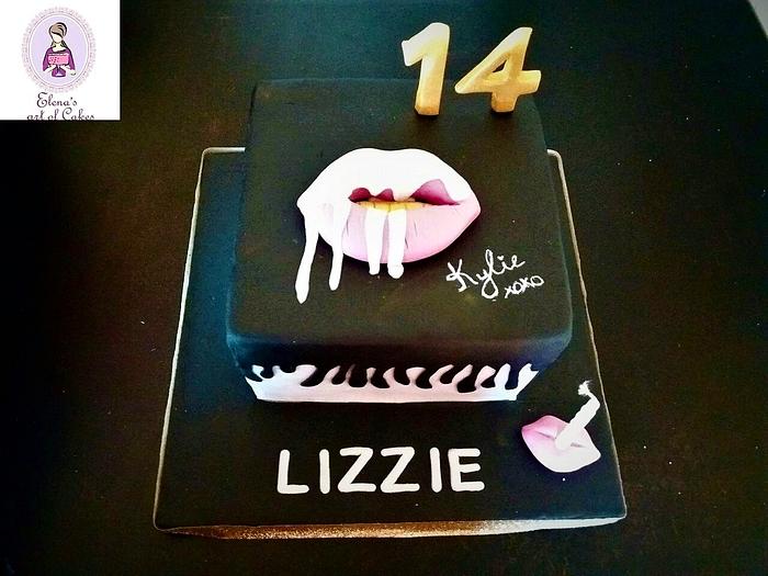 Kylies cosmetics cake