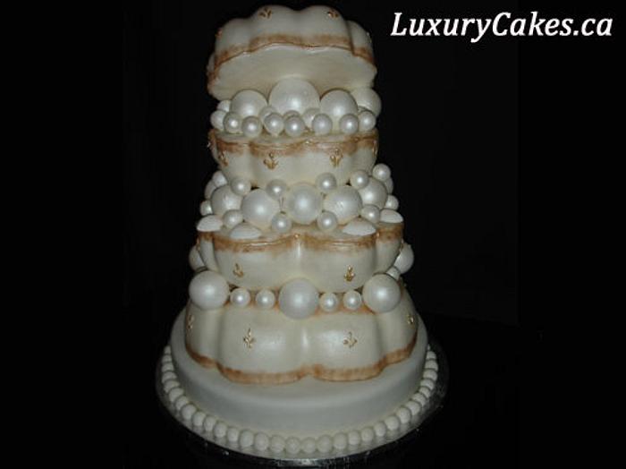 Sea shell wedding cake