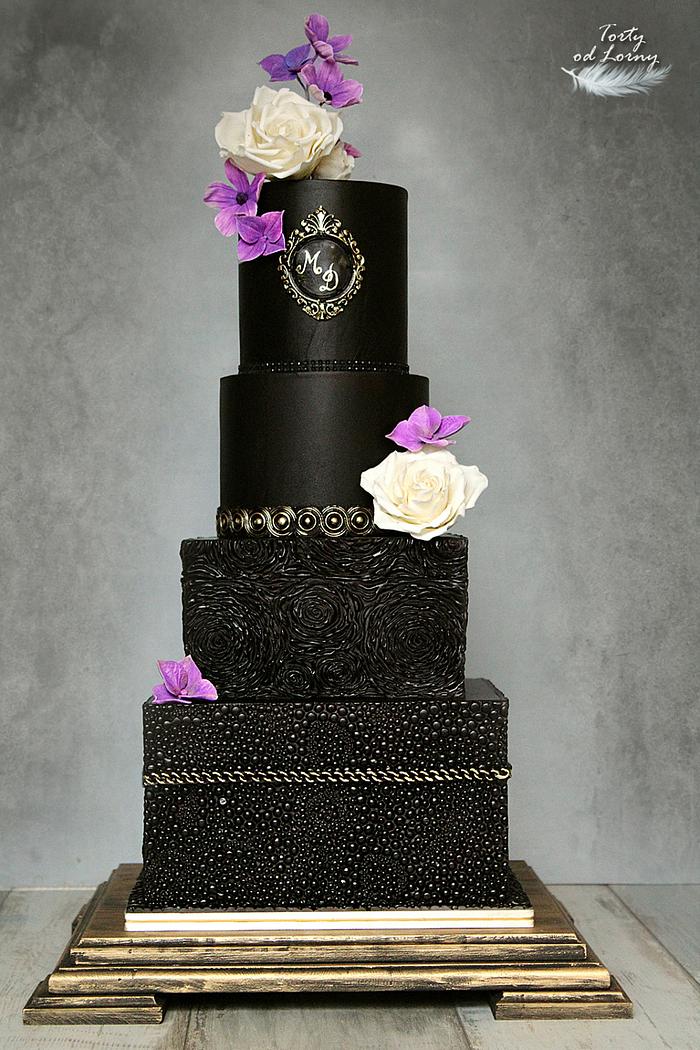 Black wedding cake - Decorated Cake by Lorna - CakesDecor