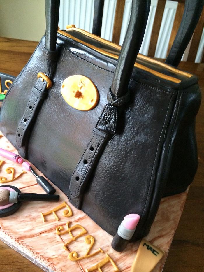 Mulberry Tote Bag with Makeup cake