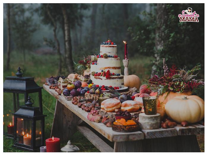 Boho Autumn Wedding Sweet Table