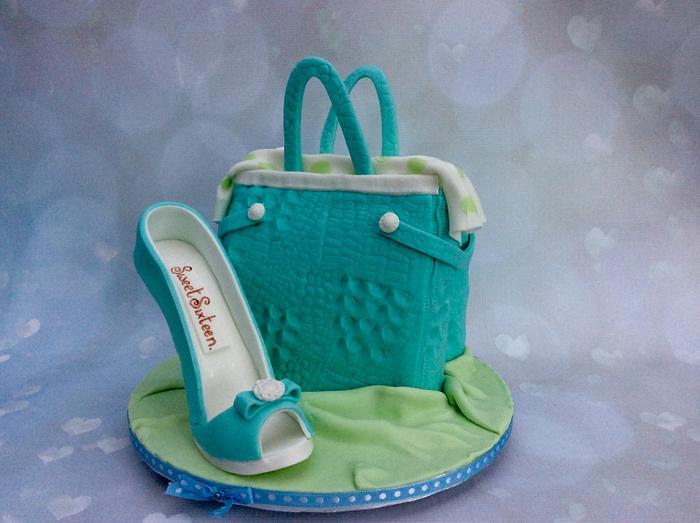 Sweet Sixteen - Decorated Cake by lorraine mcgarry - CakesDecor