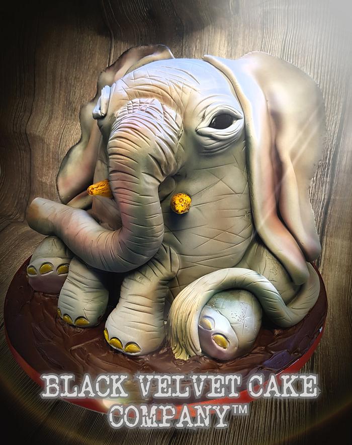 Nelly the elephant cake