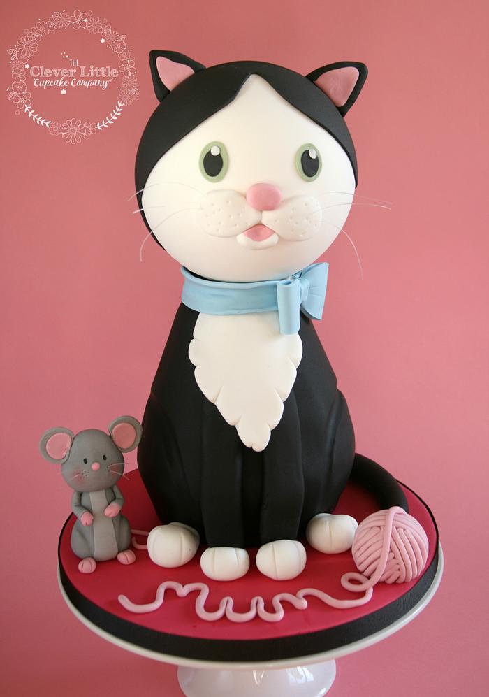 Cat and Mouse Birthday Cake