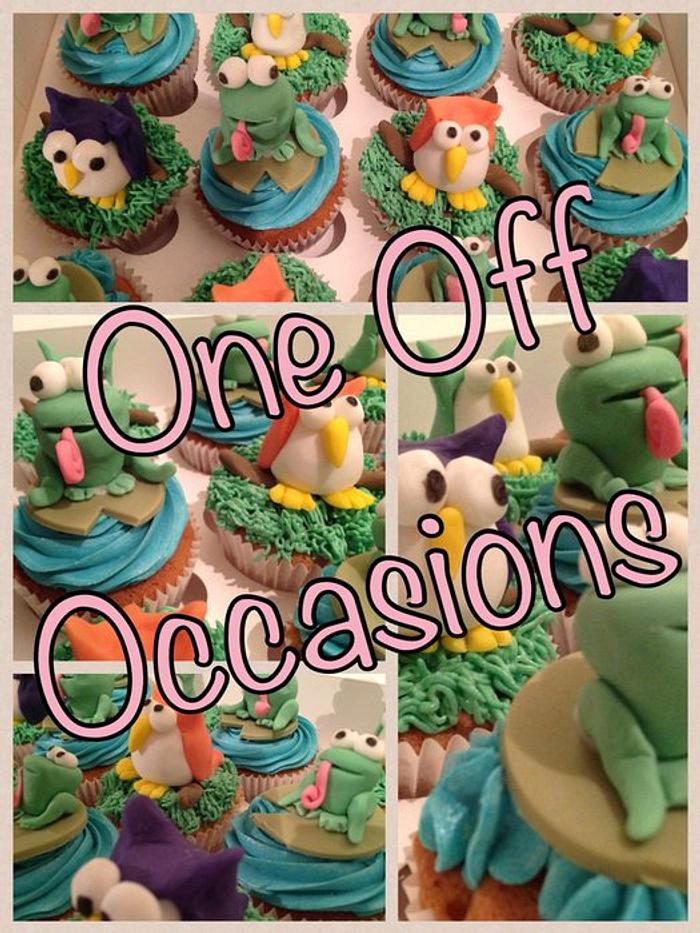 Animal cupcakes for a home zoo birthday party