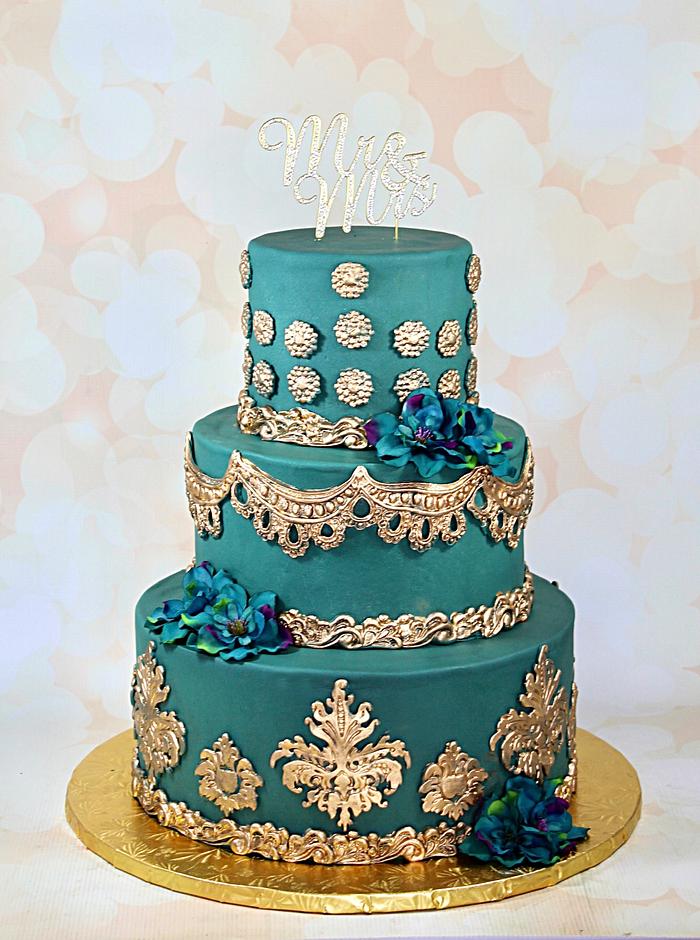 Emerald wedding cake 