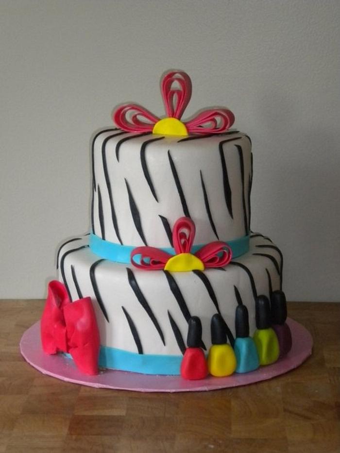 Zebra nailpolish cake