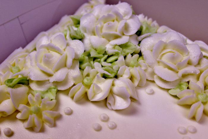 Buttercream flower sheet cake