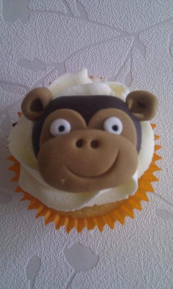 Monkey face cupcake
