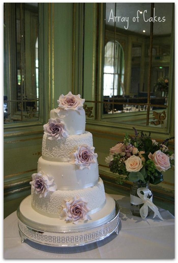 Vintage Rose and Lace Wedding Cake