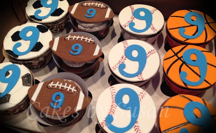 Sports cupcakes