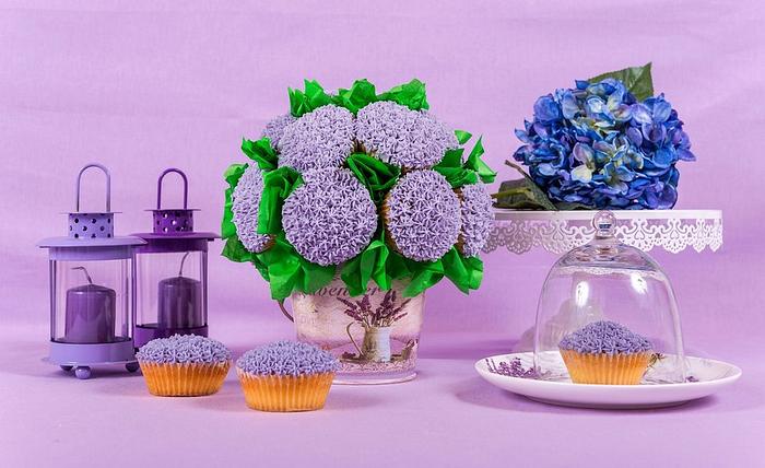 Violet cupcake bouquet