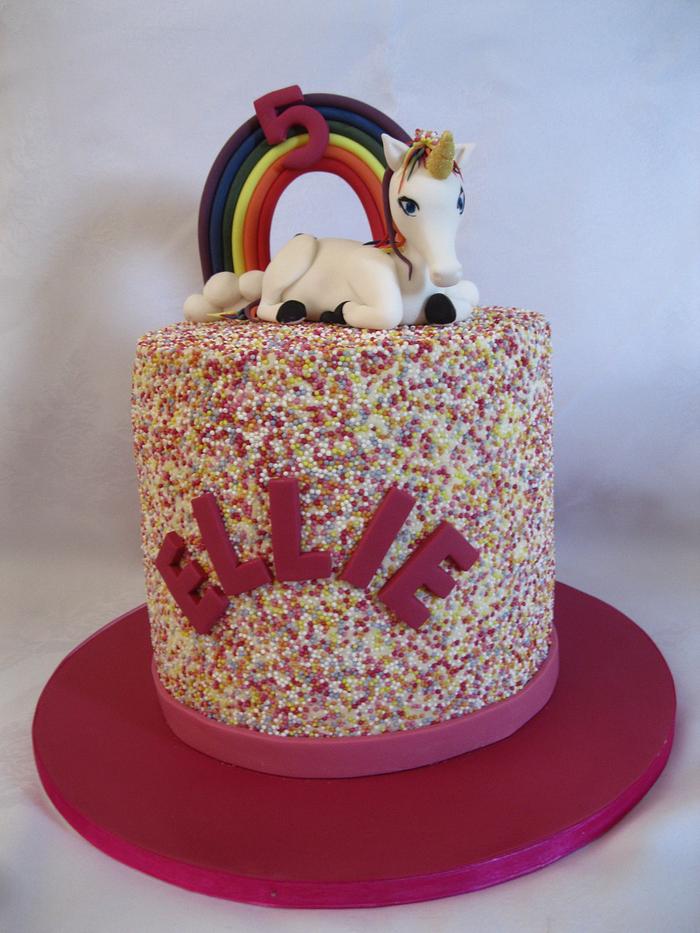 rainbow sprinkle cake