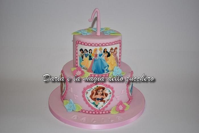 Disney princesses cake