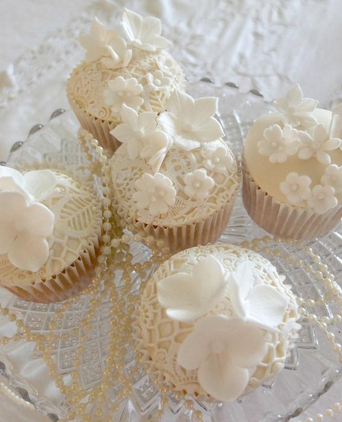 Ivory & white lace cupcakes