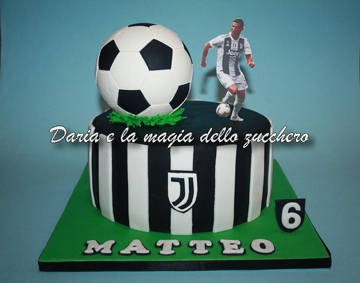 Ronaldo and Juve cake