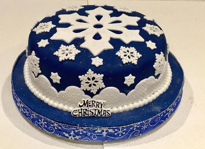 Snowflake Cake