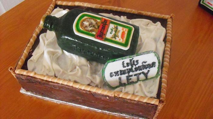 CAKE BOTTLE Jagermeifter