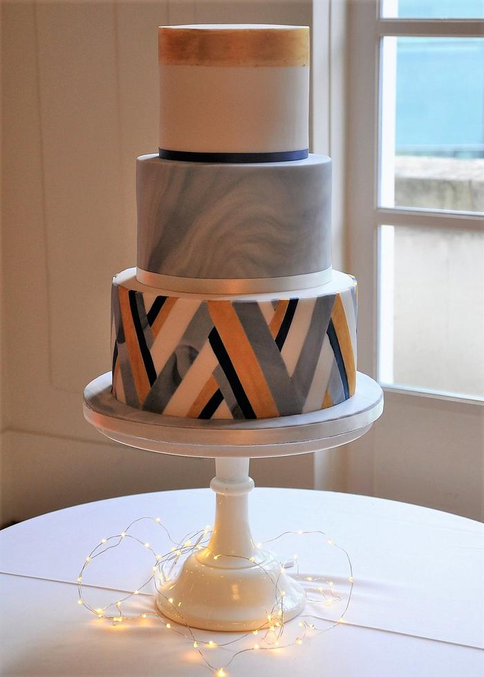 Modern Art Deco navy & gold wedding cake