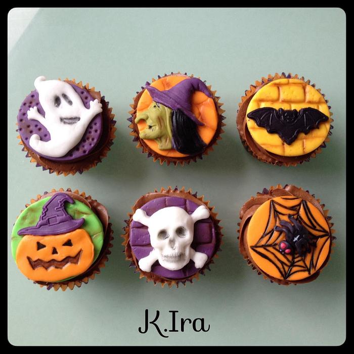 Halloween cupcakes