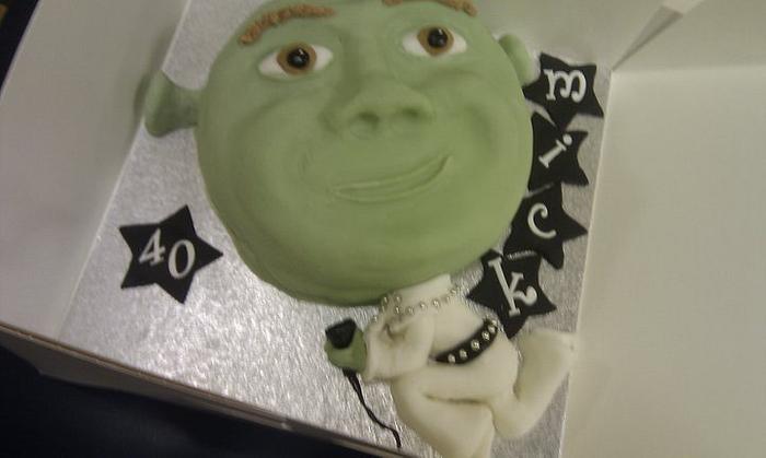 Shrek Elvis cake