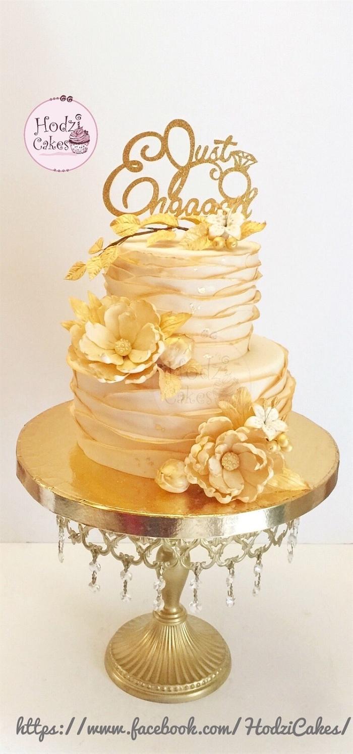 Gold Engagement Cake ✨🌼