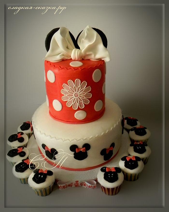 Kids cake with cupcakes "Mickey"