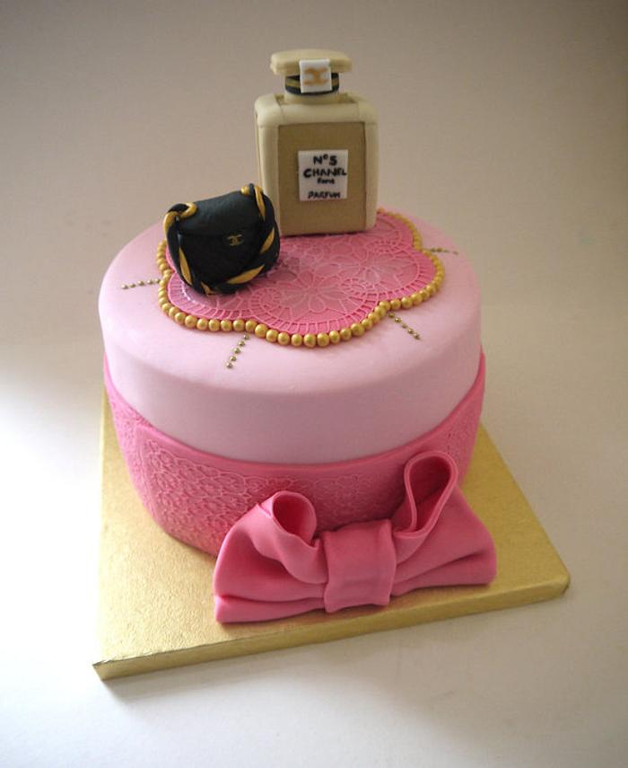 Chanel inspired birthday cake. 