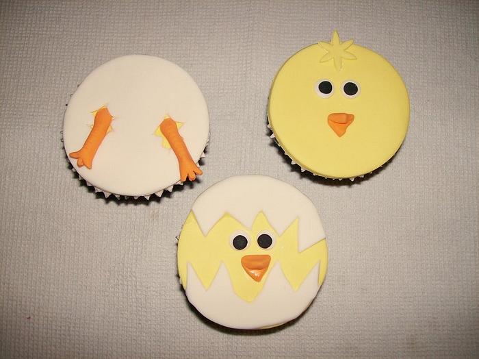 Easter Cupcakes - Little Chicks