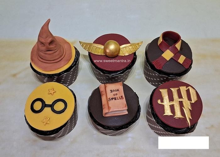 Harry Potter fondant cupcakes