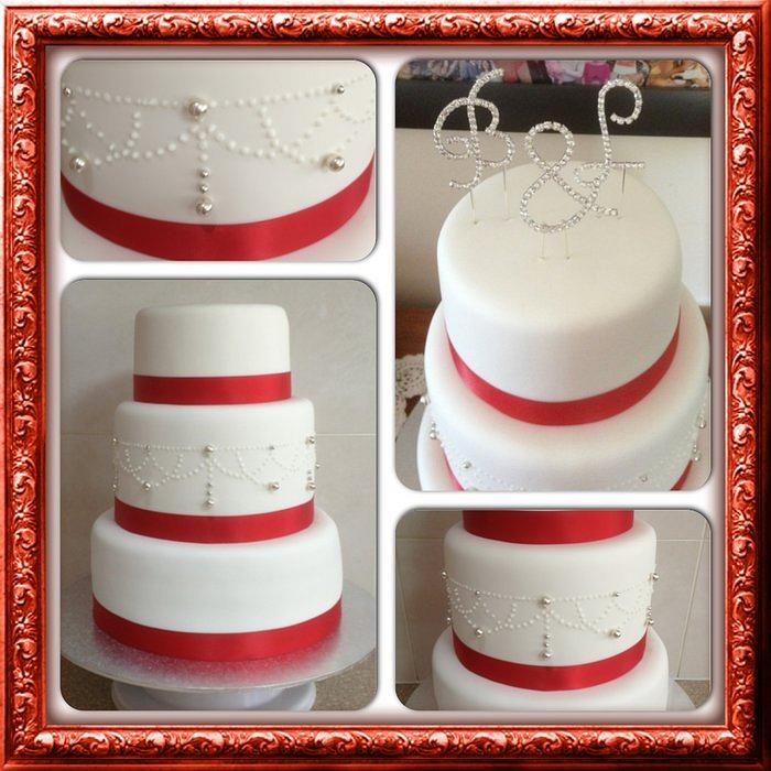 red & white wedding cake