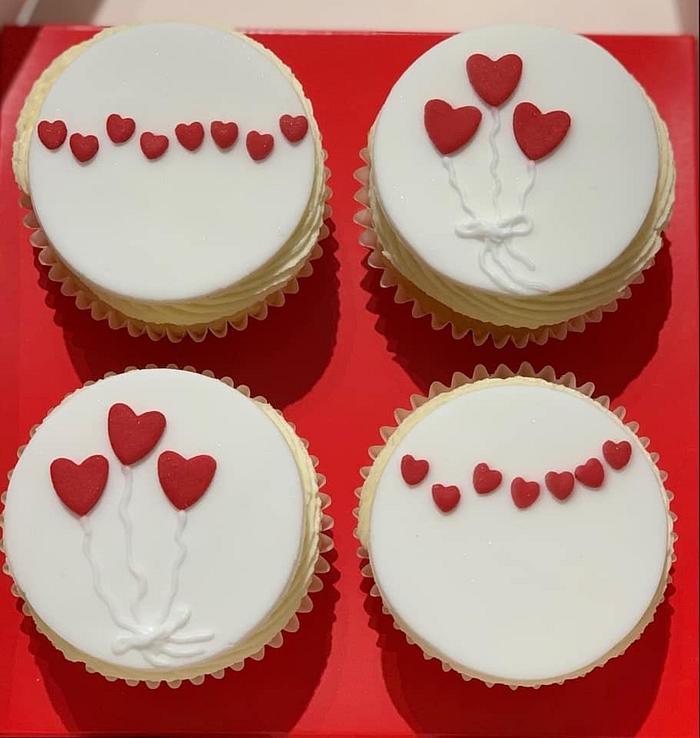 Love is in the air cupcakes