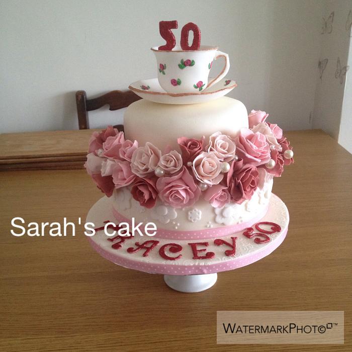 Roses and teacup cake