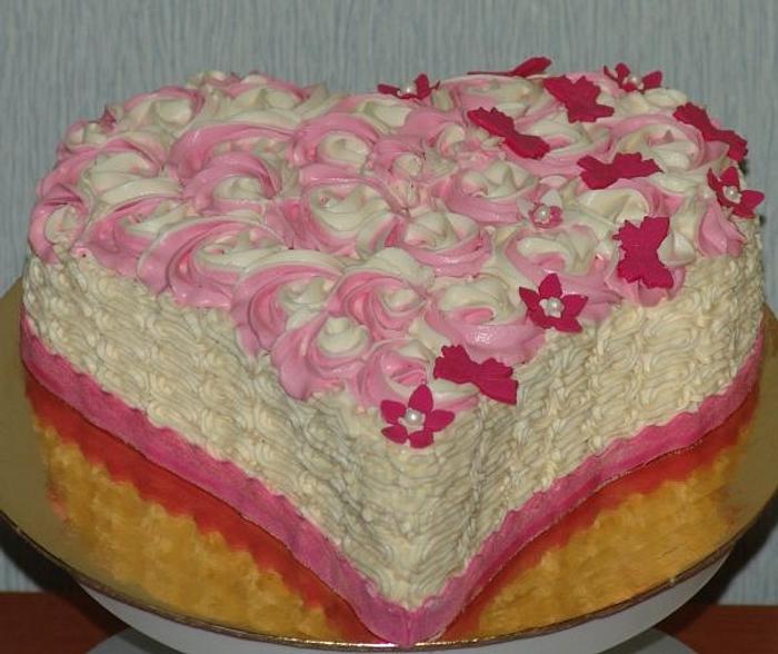 Heart shaped buttercream cake