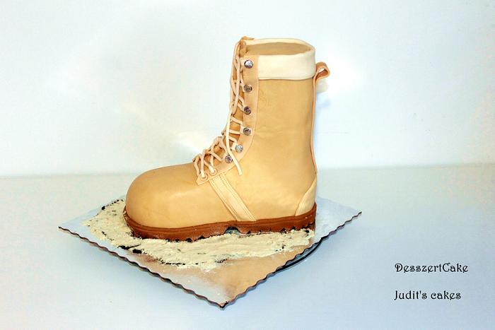 Army boot cake